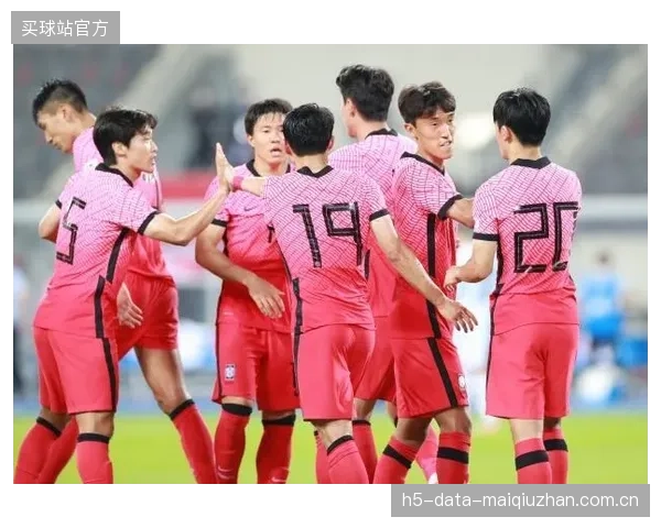 K联赛依然是韩国队的人才基础，赵贤祐等本土球员将为球队提供阵容的稳定性。